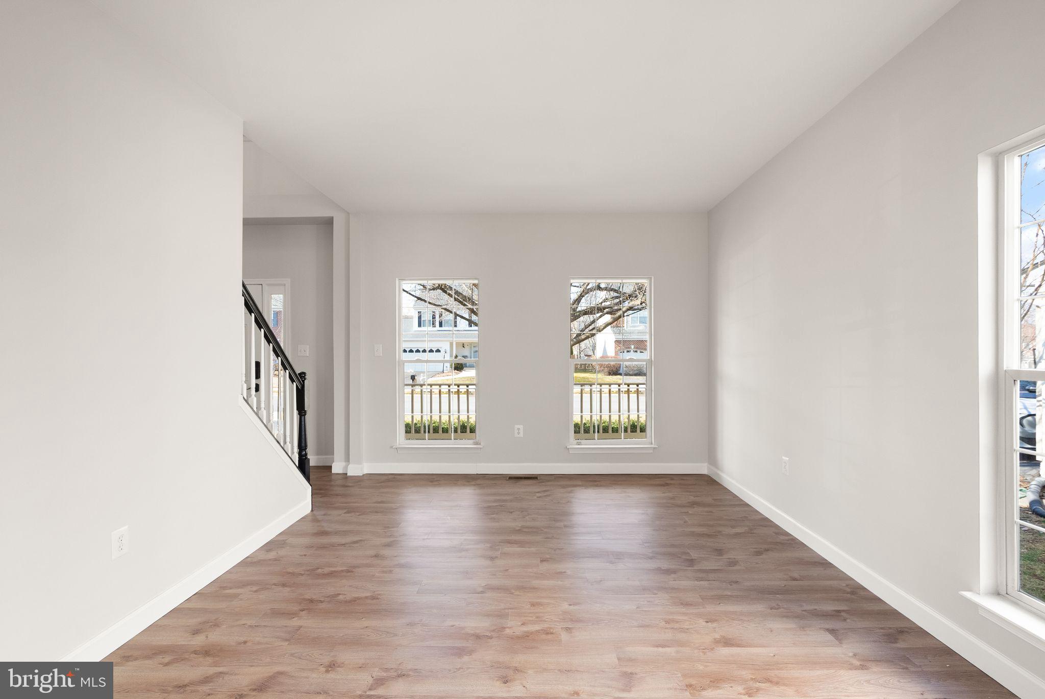 ASHBURN FARM - Residential