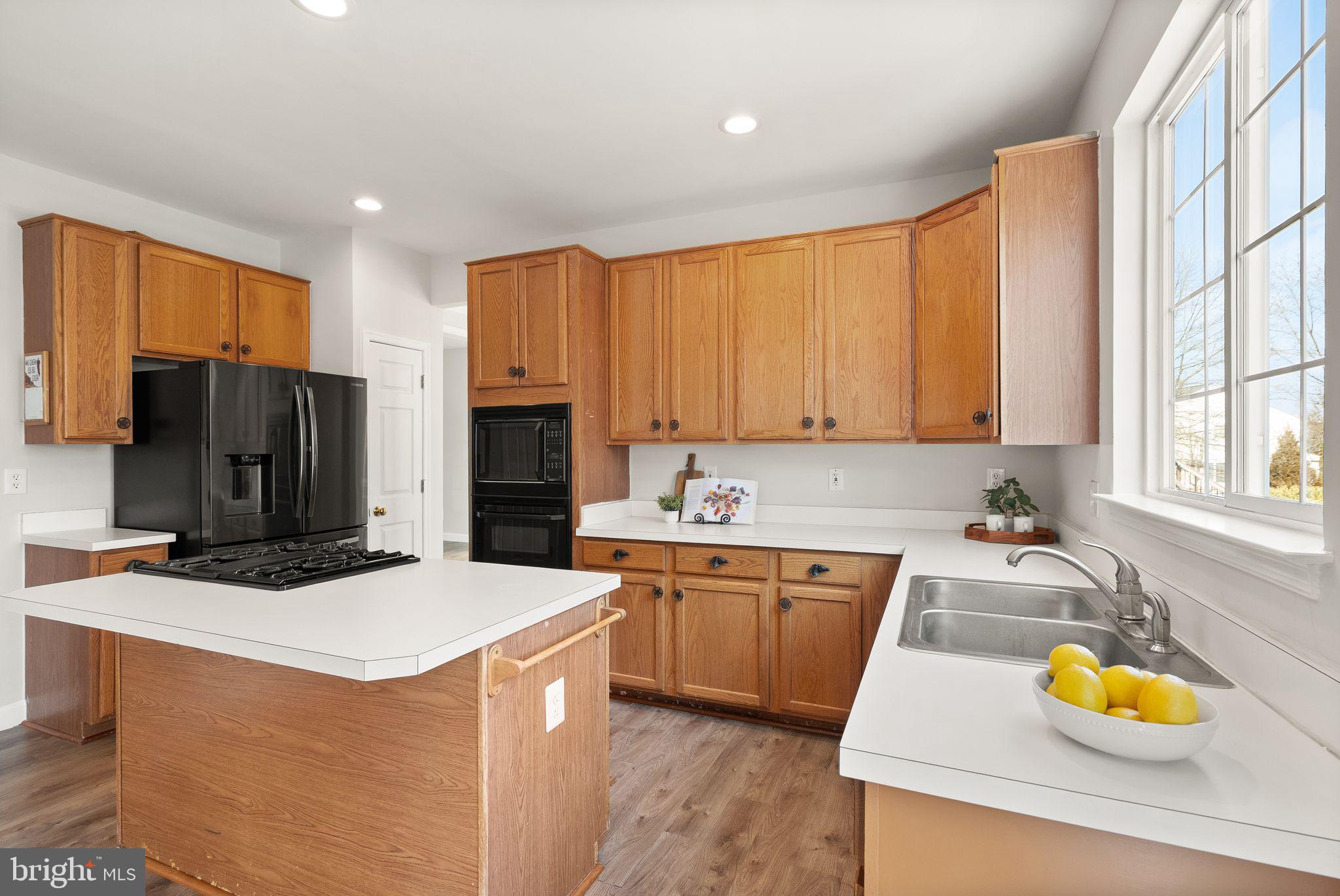 ASHBURN FARM - Residential