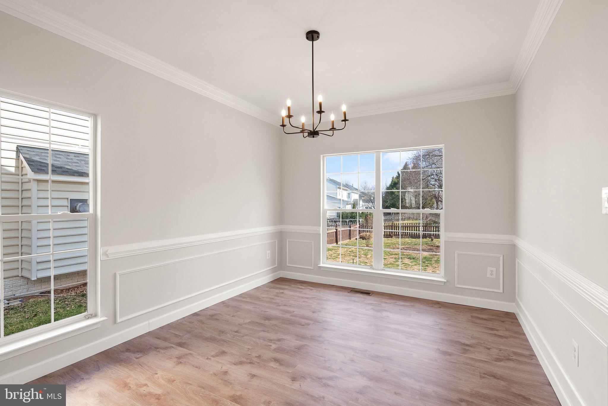 ASHBURN FARM - Residential