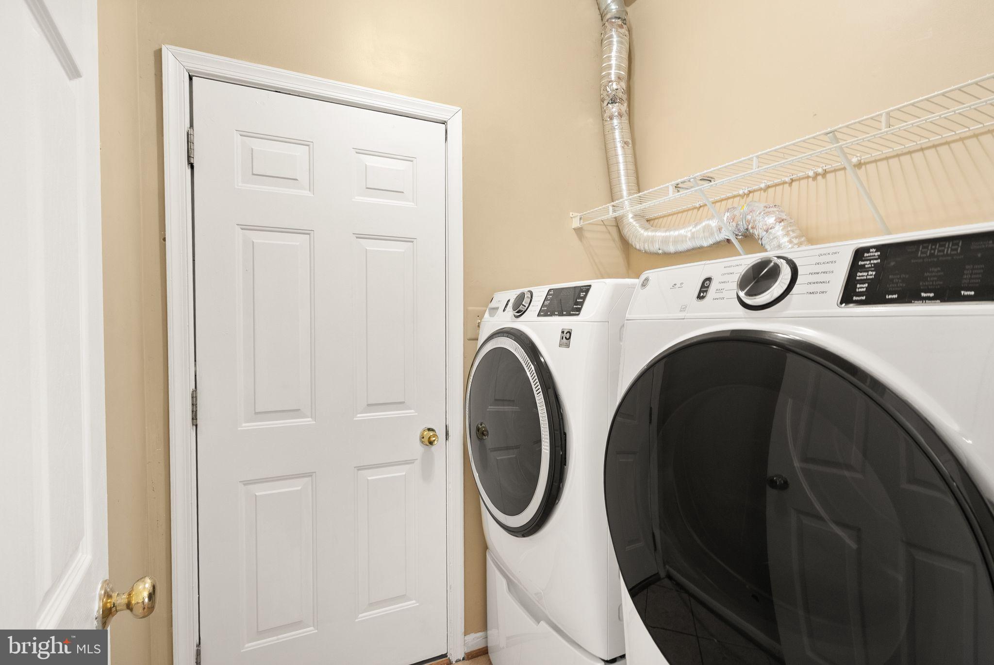 ASHBURN FARM - Residential