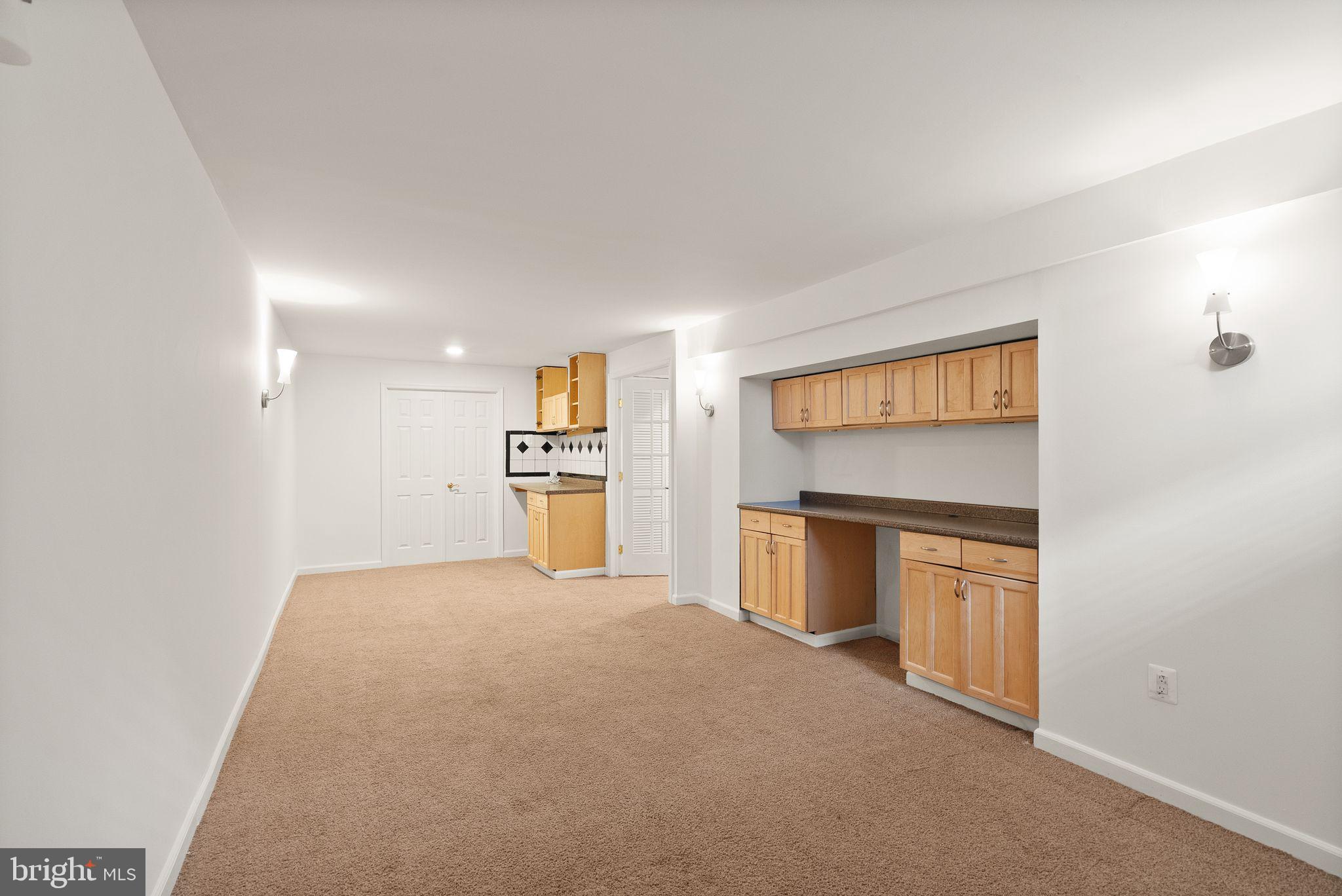 ASHBURN FARM - Residential