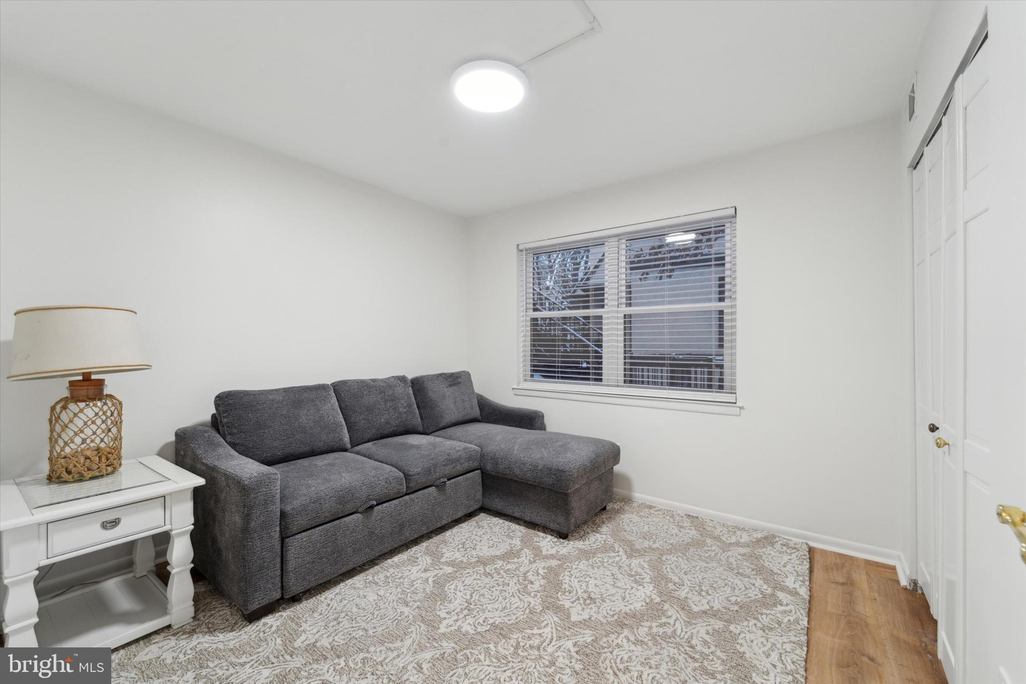 GREEN TREE RUN - Residential Lease