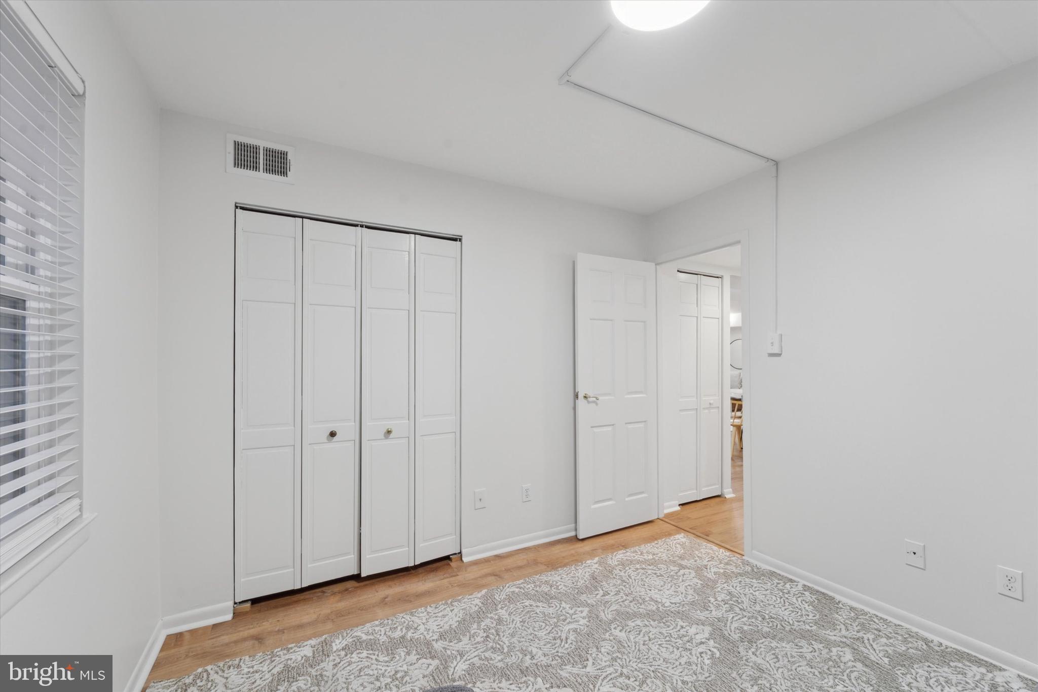 GREEN TREE RUN - Residential Lease