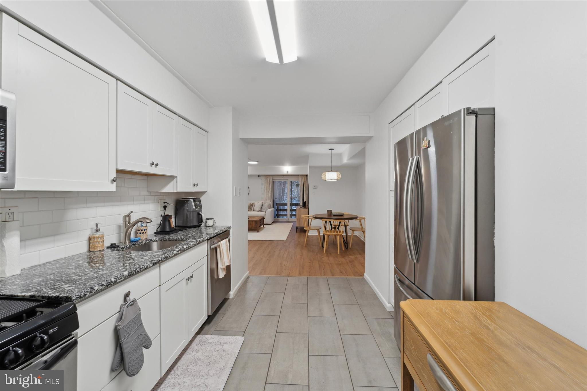 GREEN TREE RUN - Residential Lease