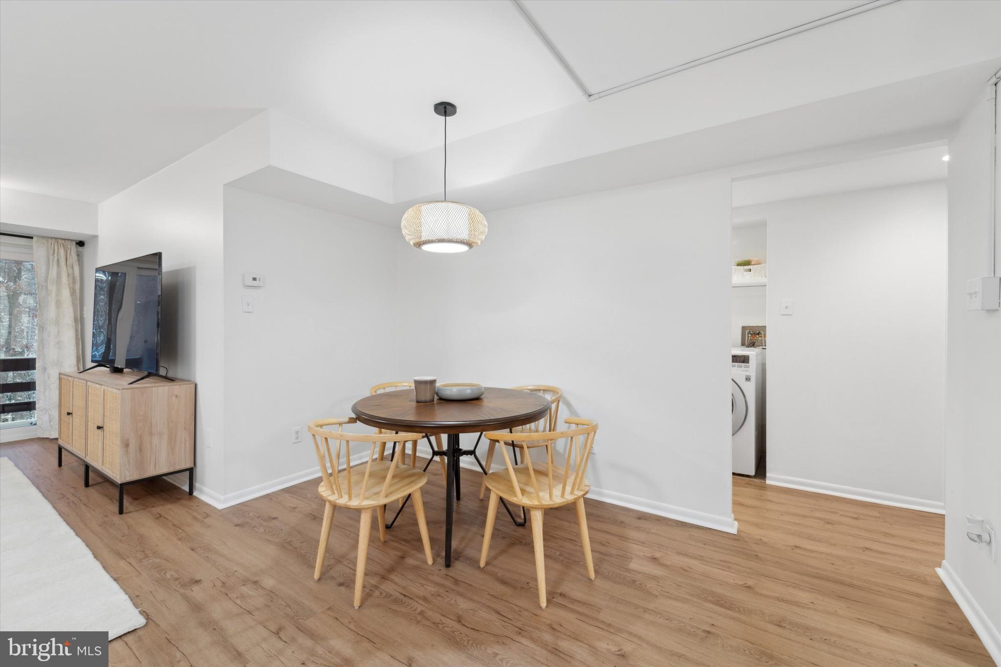 GREEN TREE RUN - Residential Lease