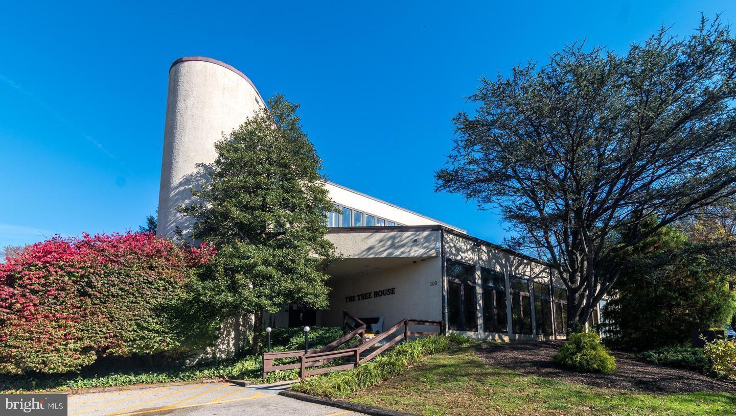 GREEN TREE RUN - Residential Lease