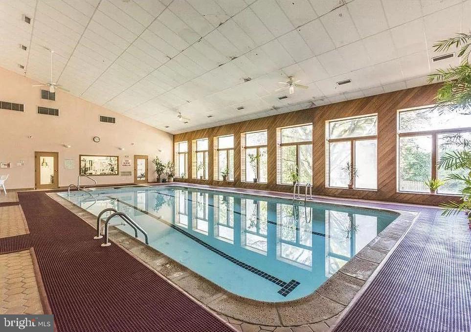 GREEN TREE RUN - Residential Lease