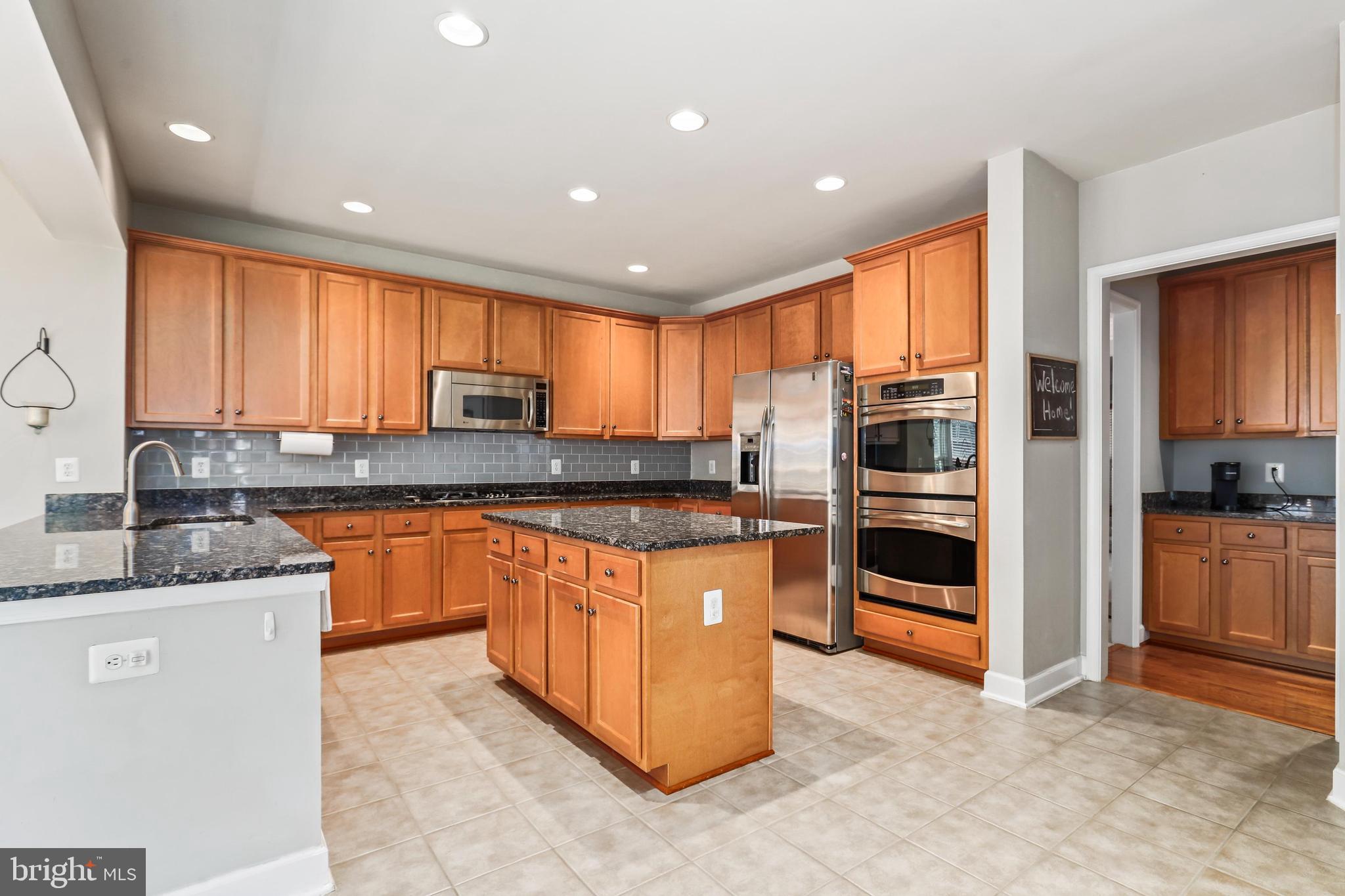 MAYFIELD TRACE - Residential