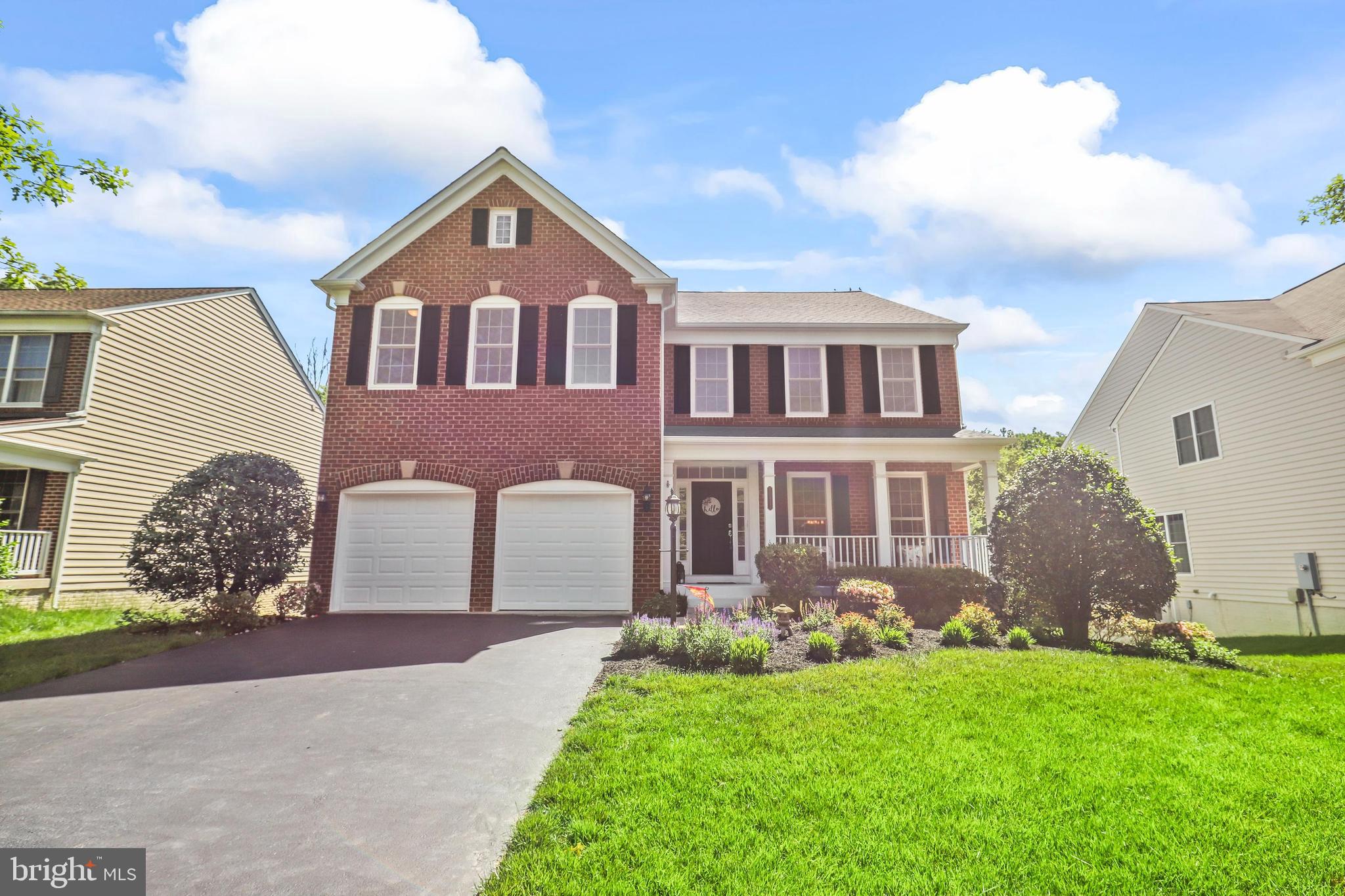 MAYFIELD TRACE - Residential