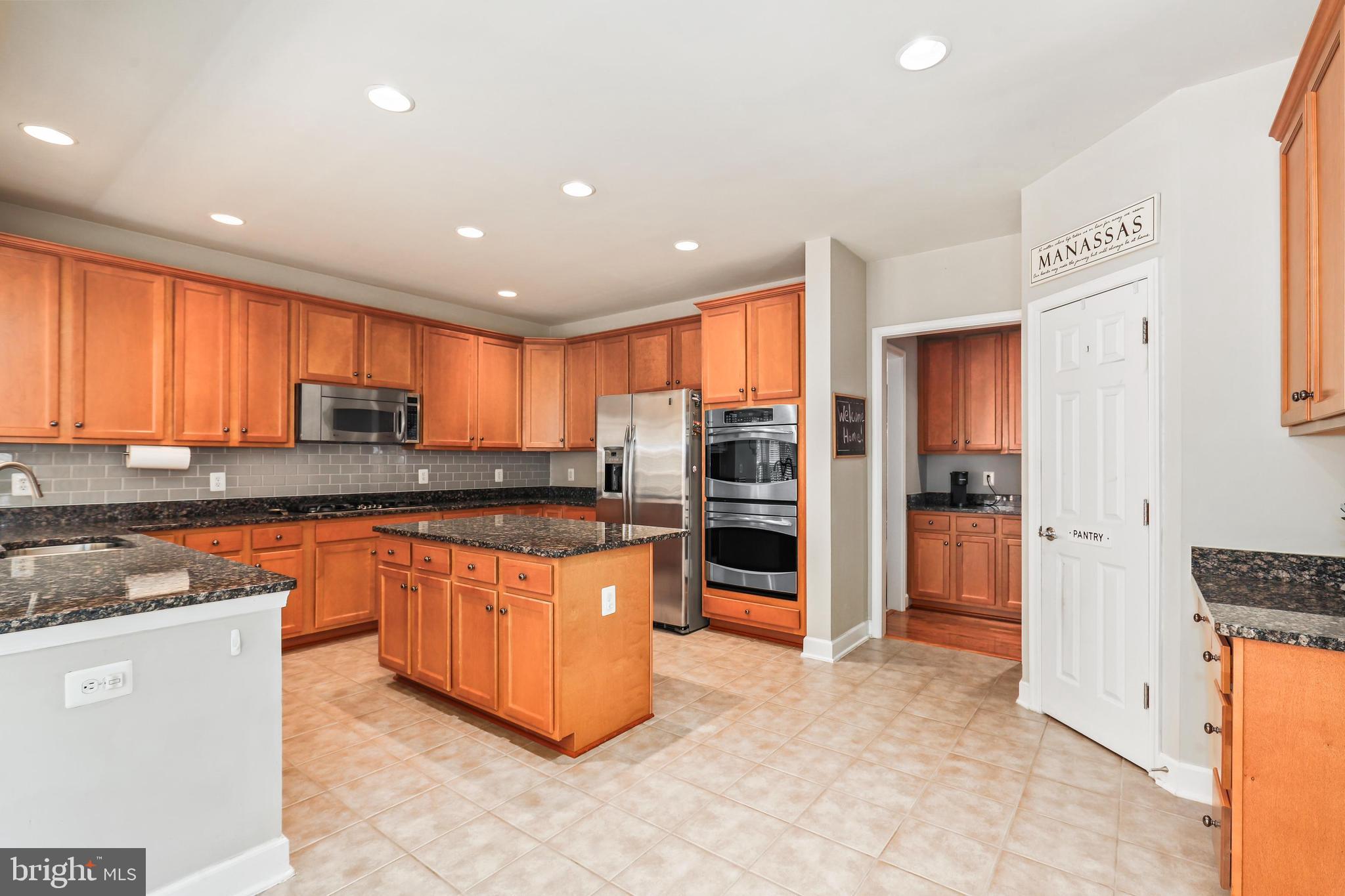 MAYFIELD TRACE - Residential