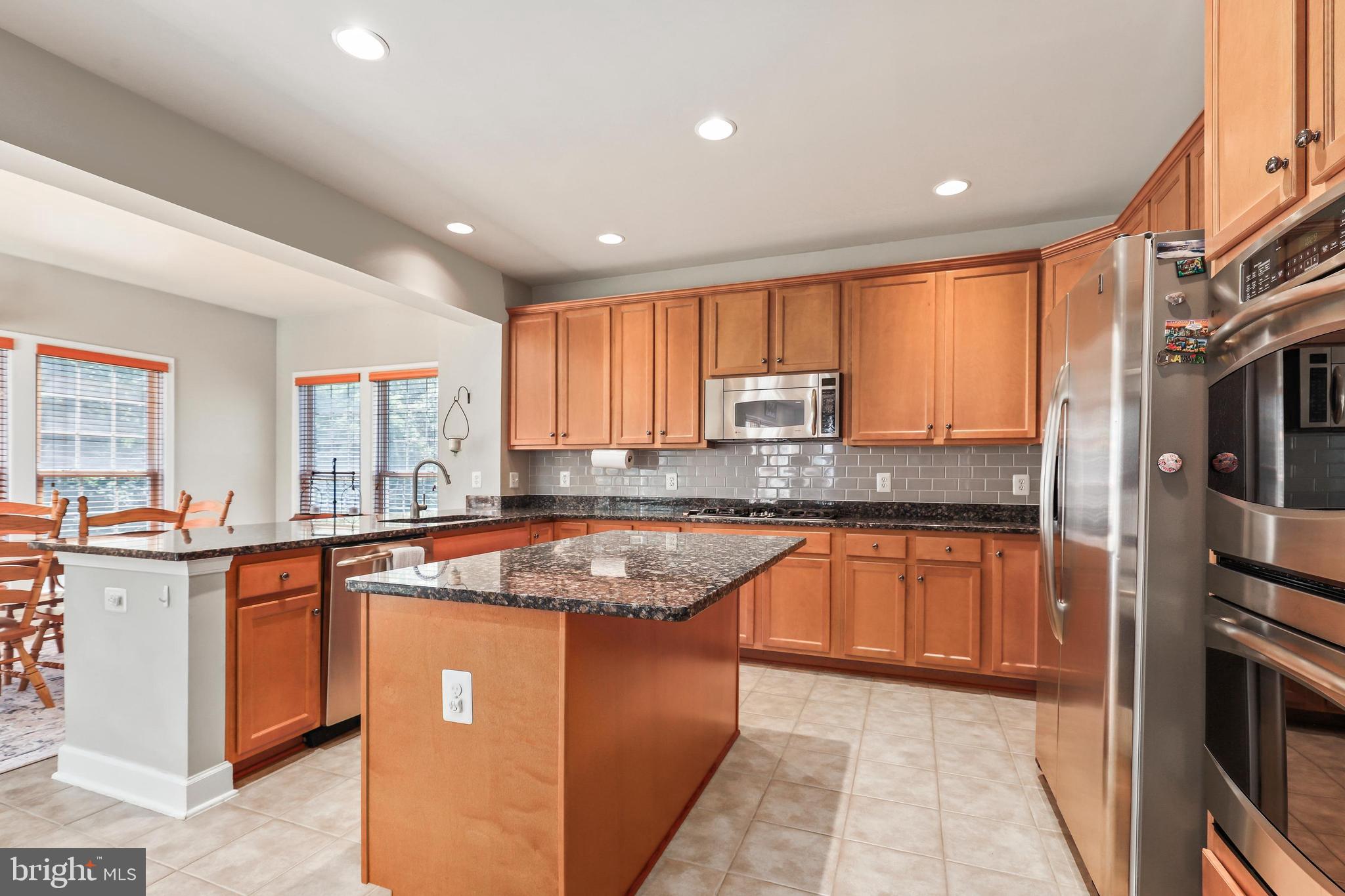 MAYFIELD TRACE - Residential