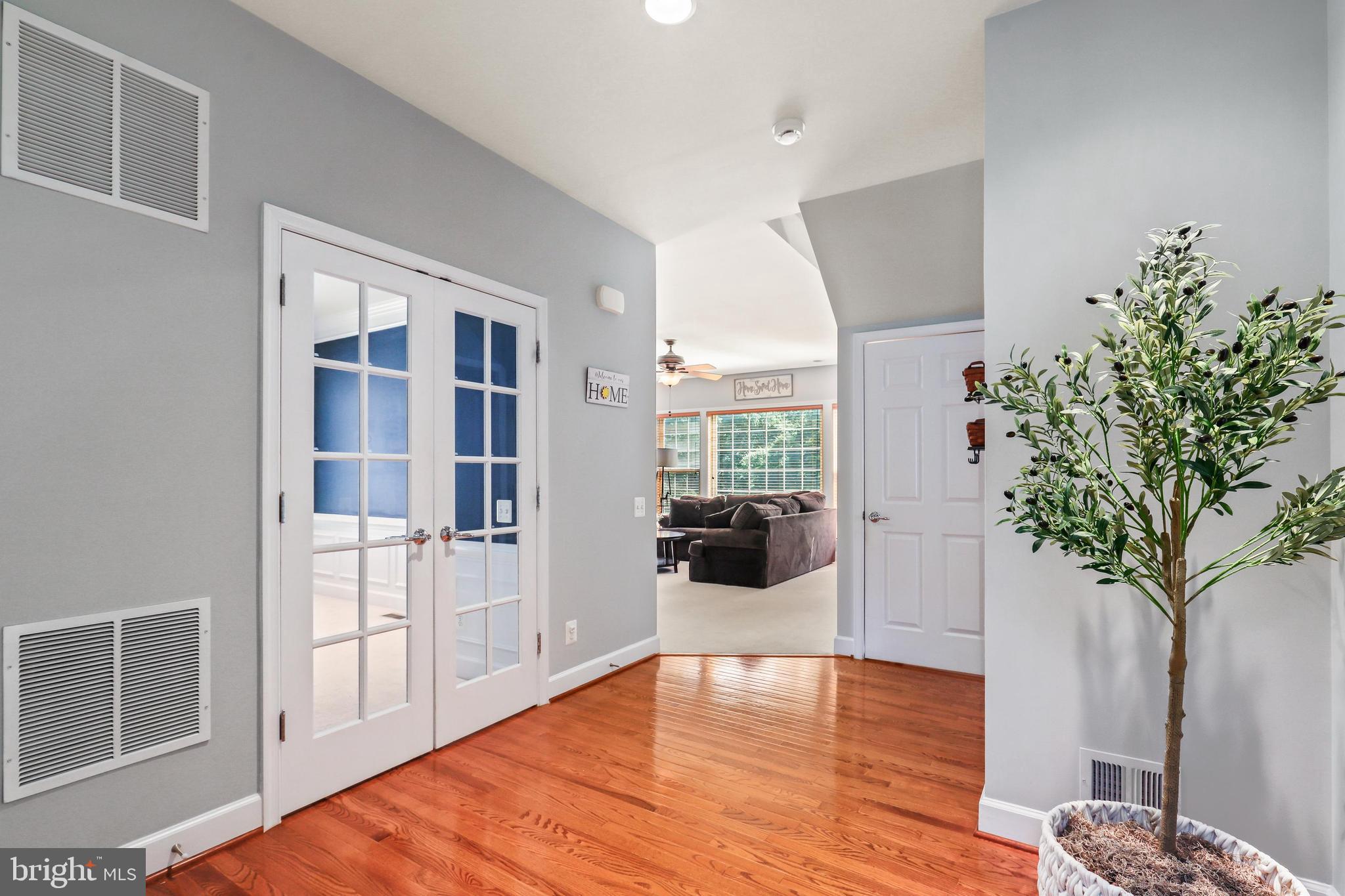 MAYFIELD TRACE - Residential