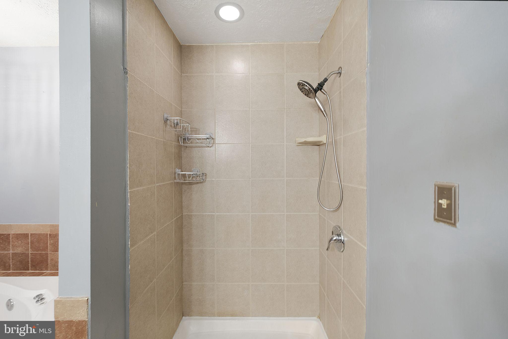 KETTERING - Residential