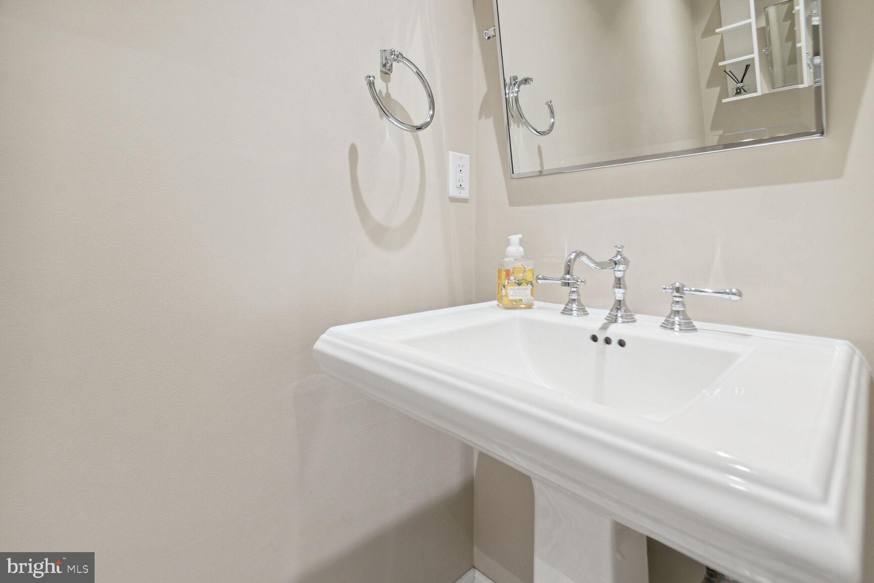 WESTBARD MEWS - Residential Lease