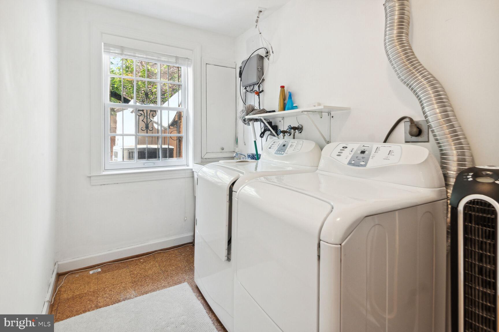 WESTBARD MEWS - Residential Lease