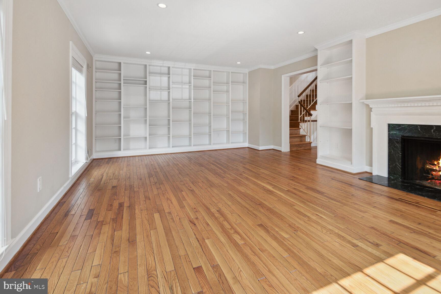 WESTBARD MEWS - Residential Lease