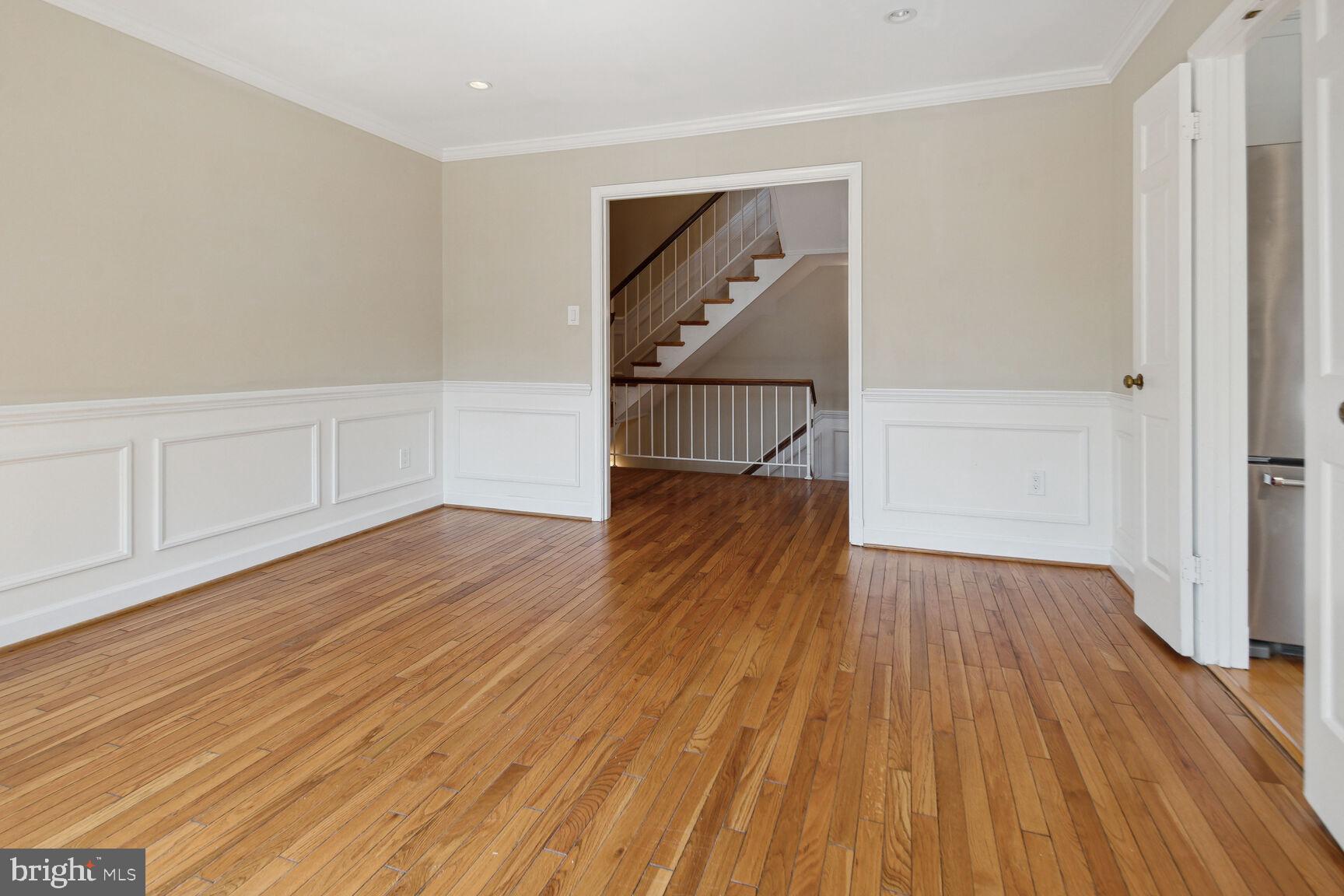 WESTBARD MEWS - Residential Lease