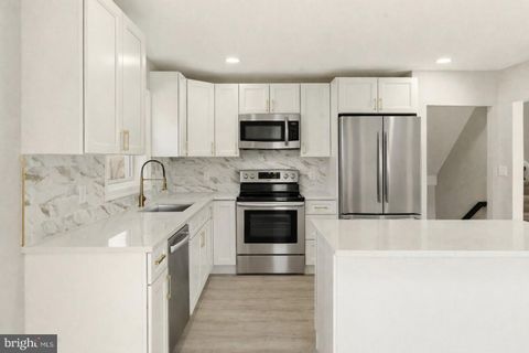 Tiny photo for 102 Dawn Drive, MOUNT HOLLY, NJ 08060 (MLS # NJBL2106308)