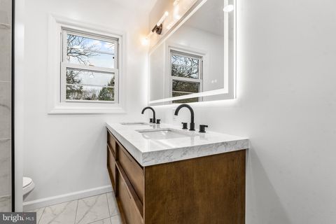 Tiny photo for 102 Dawn Drive, MOUNT HOLLY, NJ 08060 (MLS # NJBL2106308)