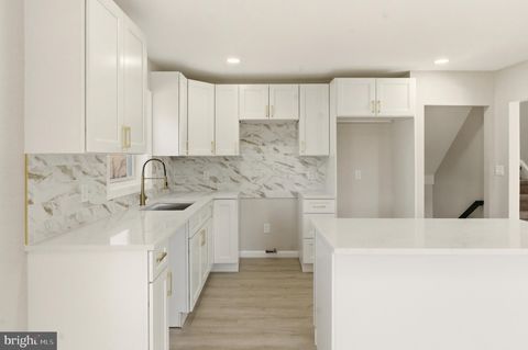 Tiny photo for 102 Dawn Drive, MOUNT HOLLY, NJ 08060 (MLS # NJBL2106308)