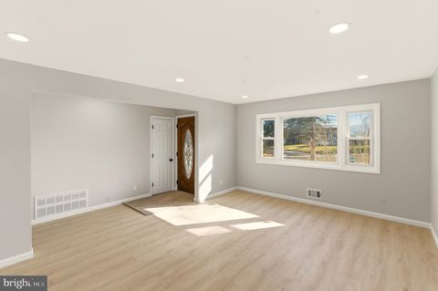 Tiny photo for 102 Dawn Drive, MOUNT HOLLY, NJ 08060 (MLS # NJBL2106308)
