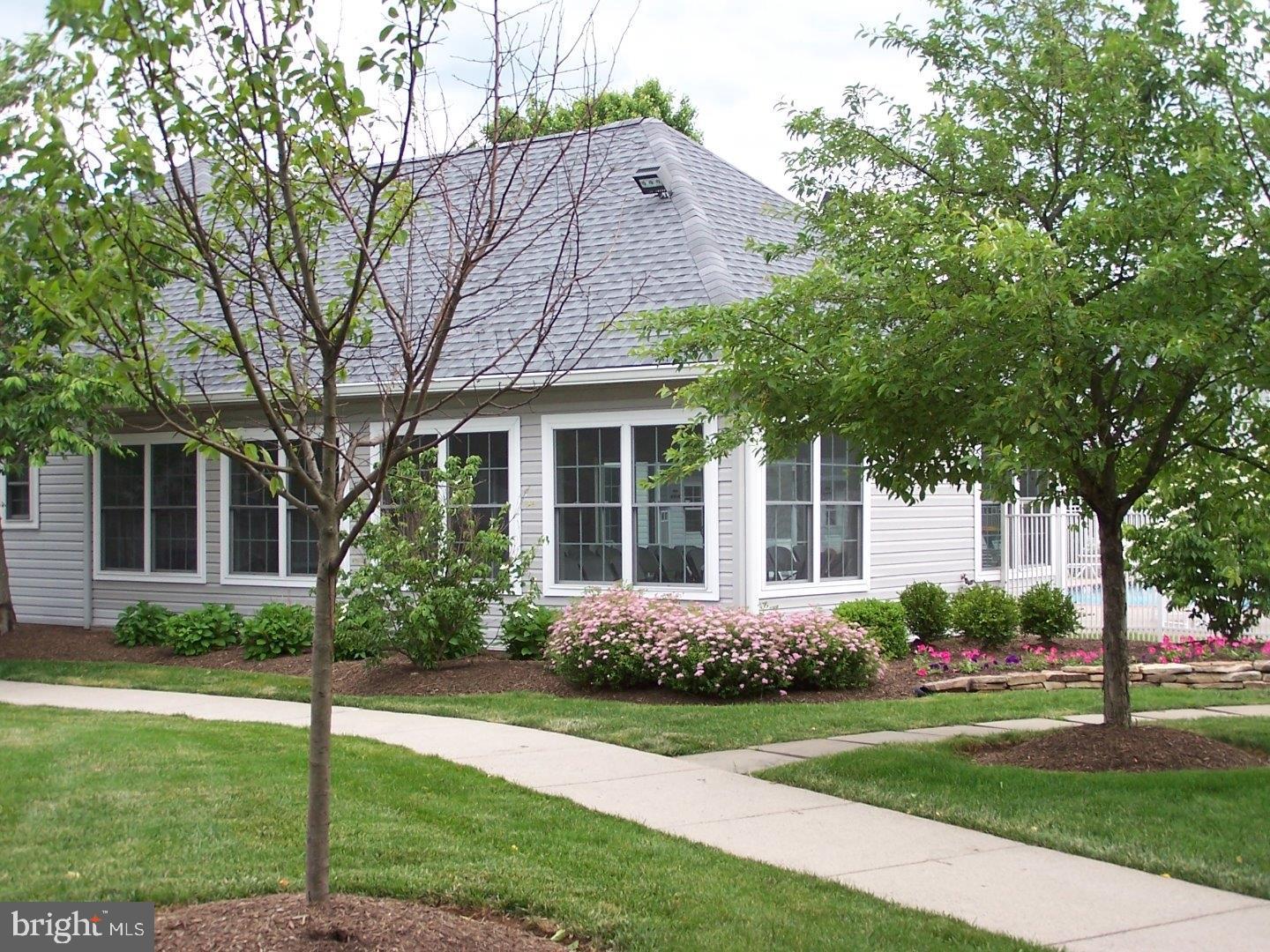 BROOKSTONE - Residential