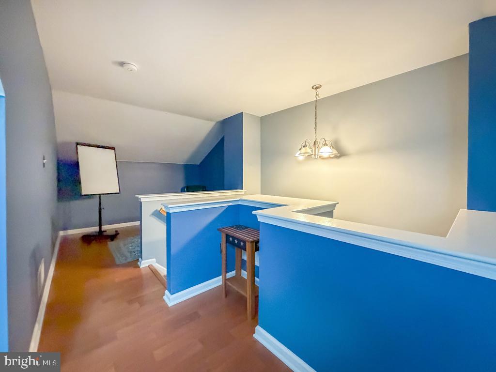 BROOKSTONE - Residential