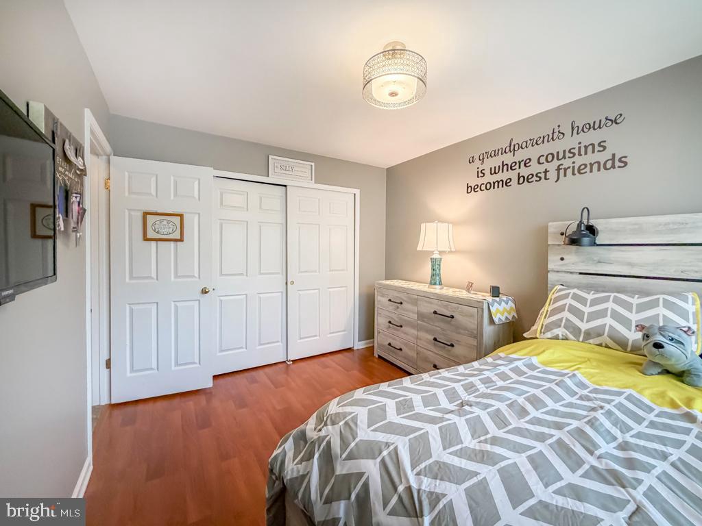 BROOKSTONE - Residential