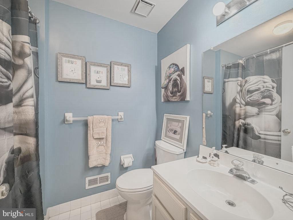 BROOKSTONE - Residential