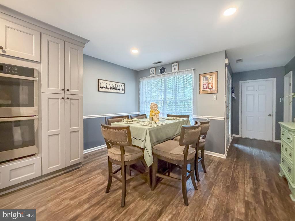 BROOKSTONE - Residential