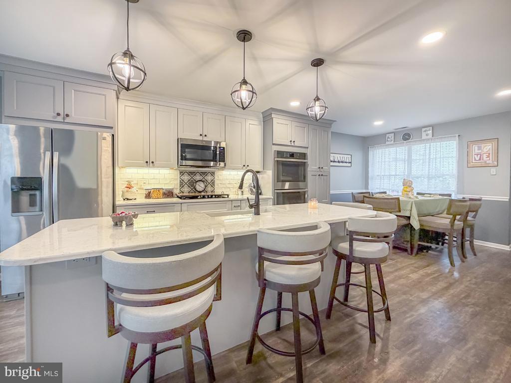 BROOKSTONE - Residential