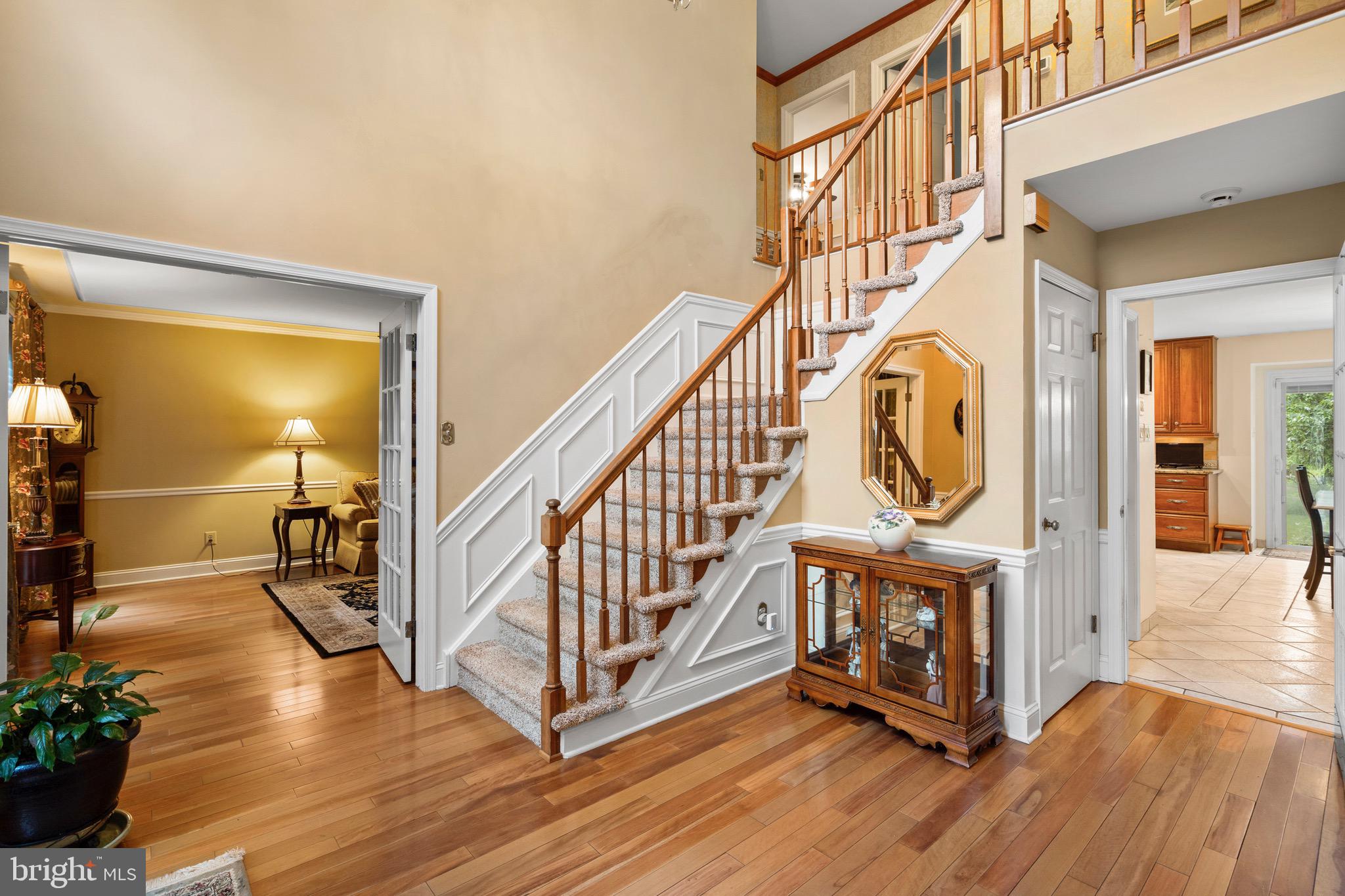 680 FOX HOLLOW DRIVE
