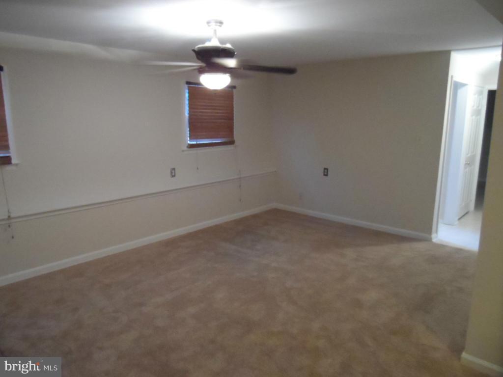 ST CHARLES SUB - HUNTINGTON - Residential Lease