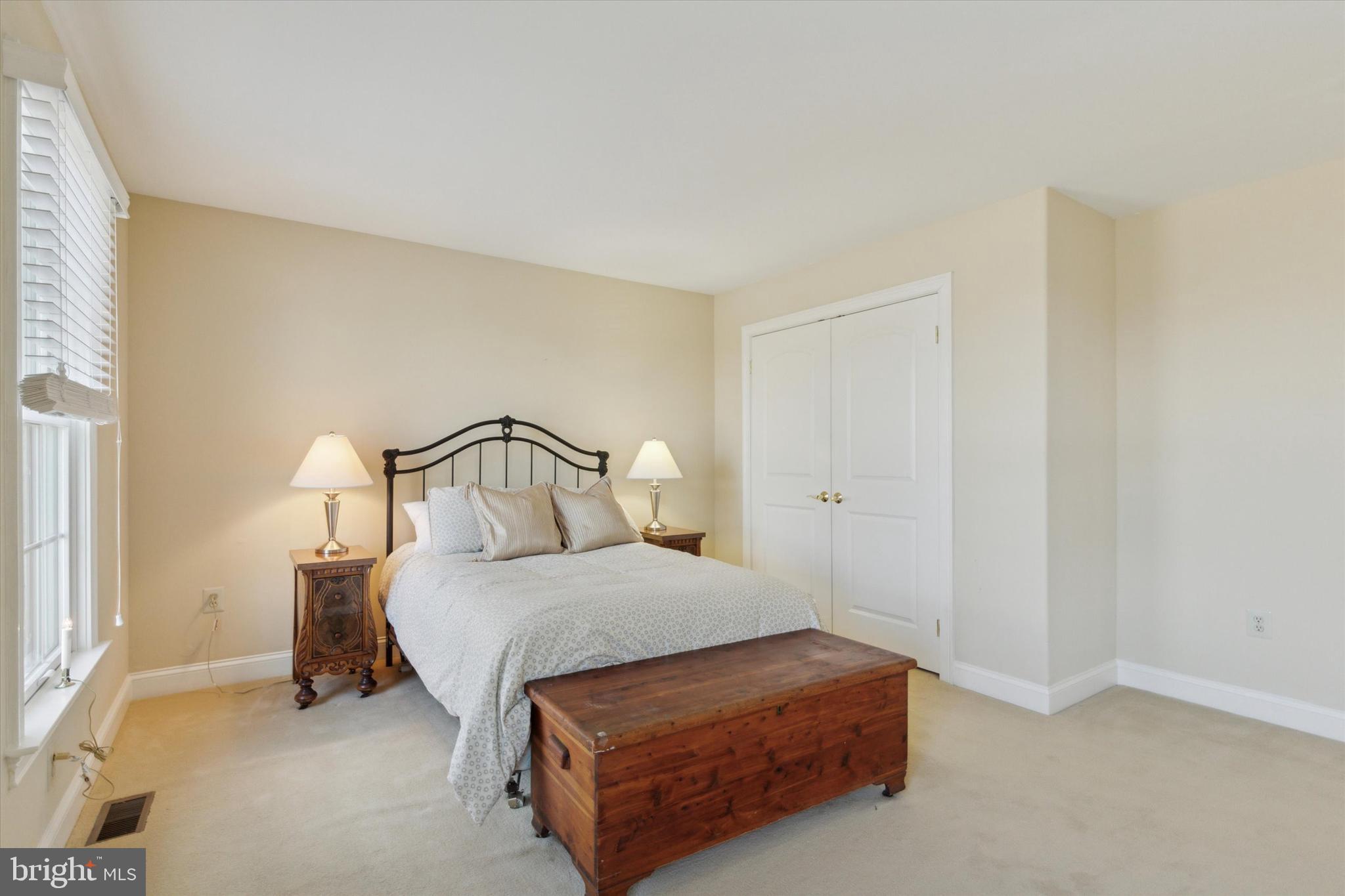 BETHEL KNOLL - Residential