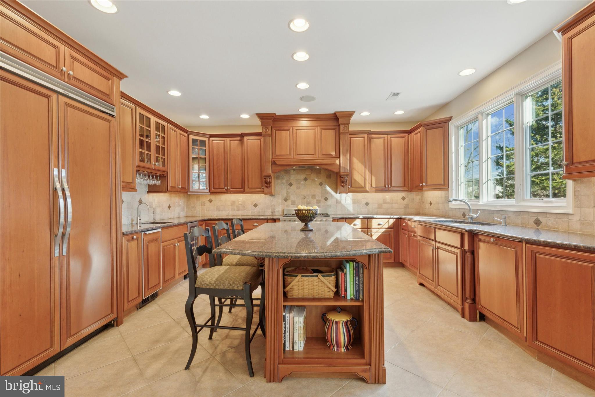 BETHEL KNOLL - Residential