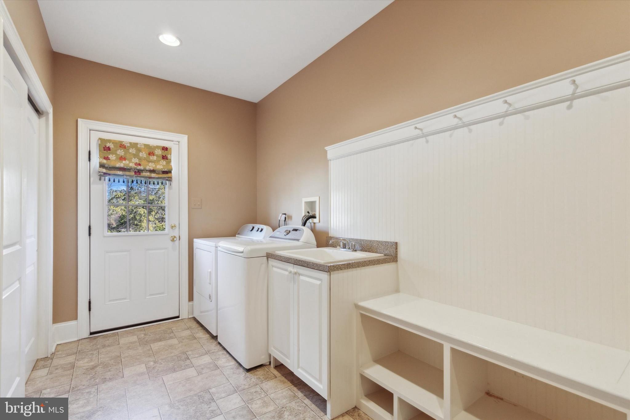 BETHEL KNOLL - Residential