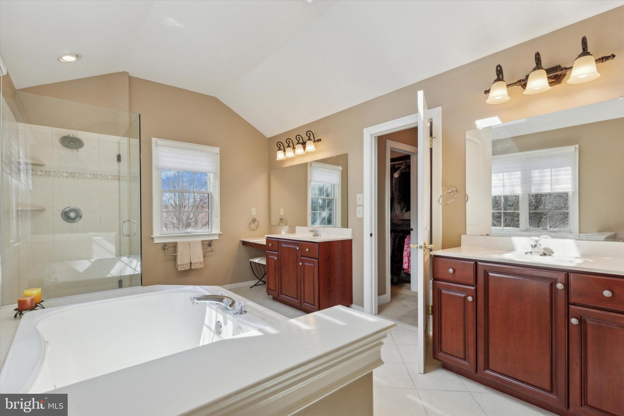 BETHEL KNOLL - Residential