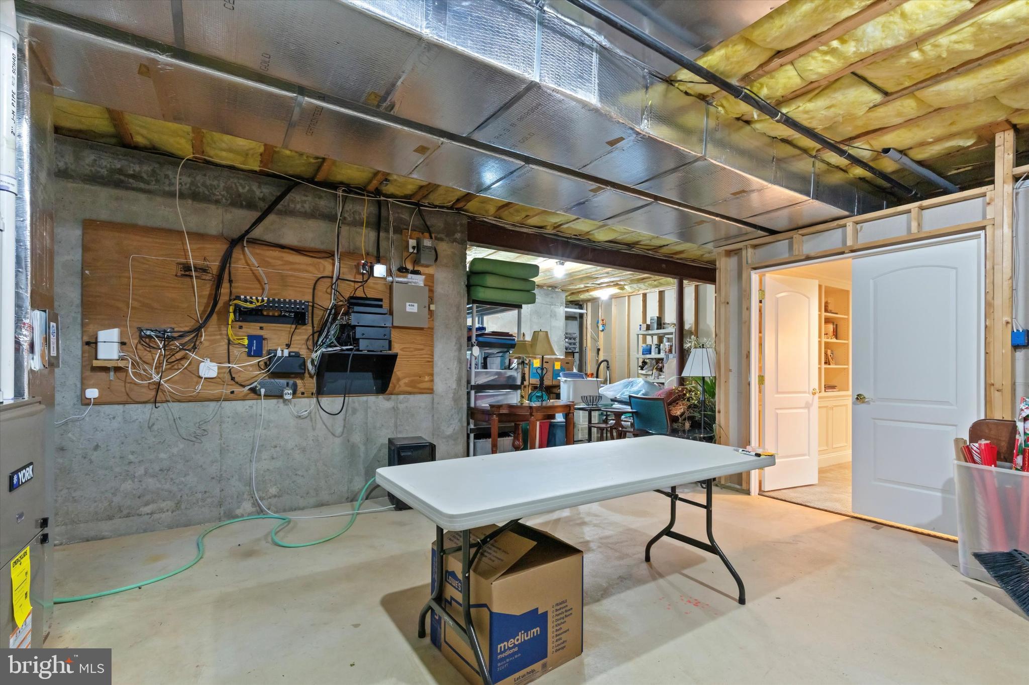 BETHEL KNOLL - Residential