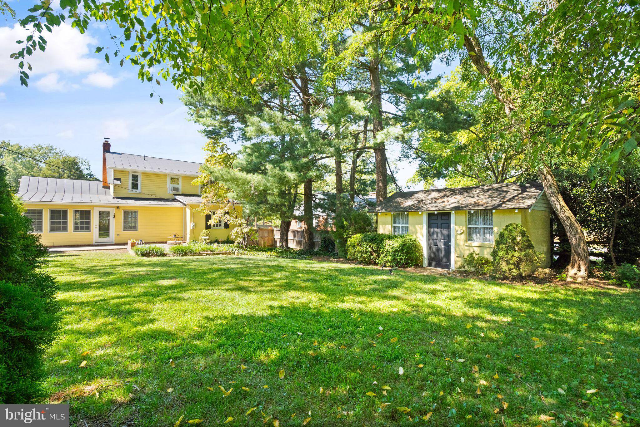 LOVE - Residential Lease