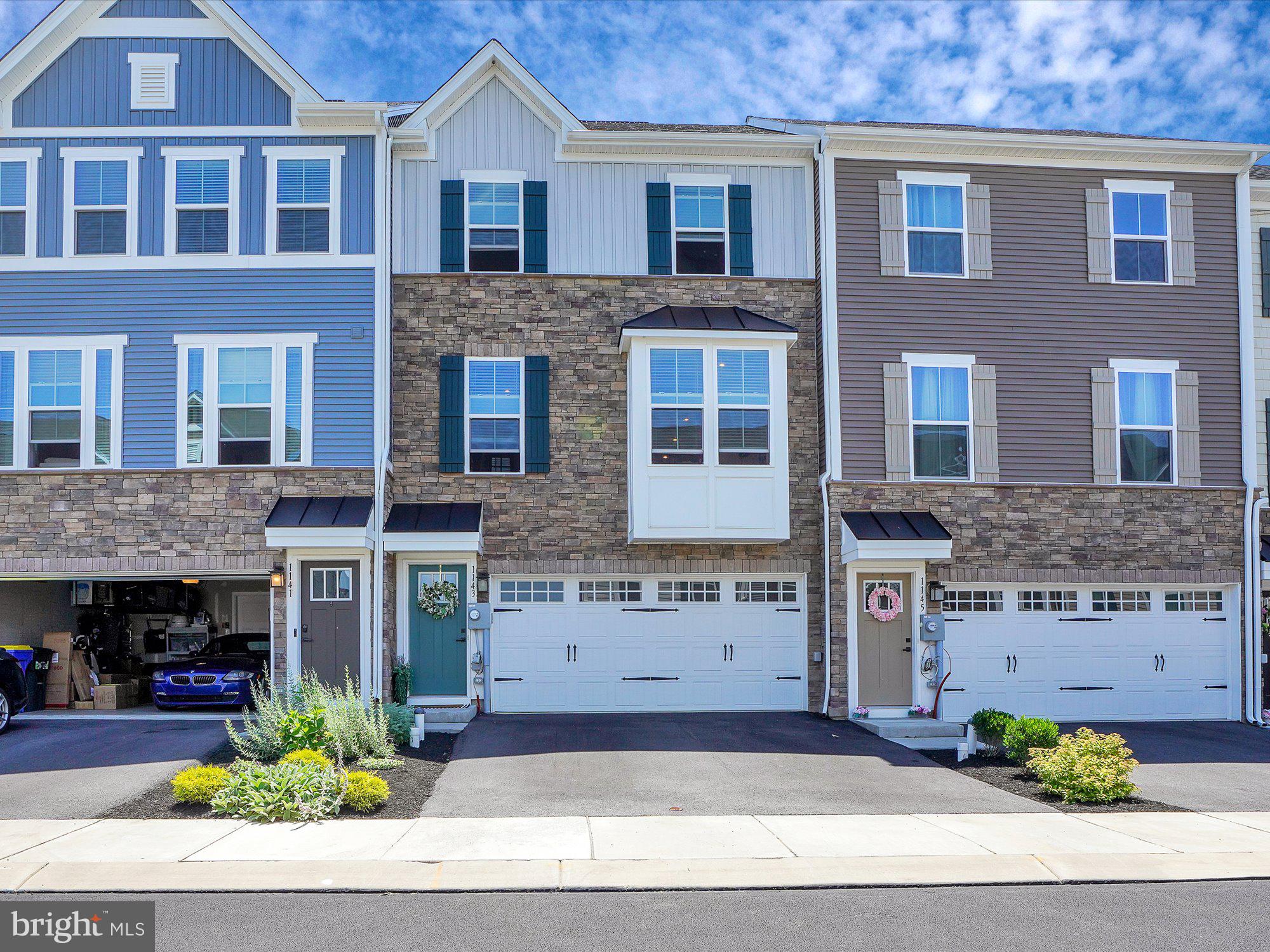 REGENTS GLEN - Residential