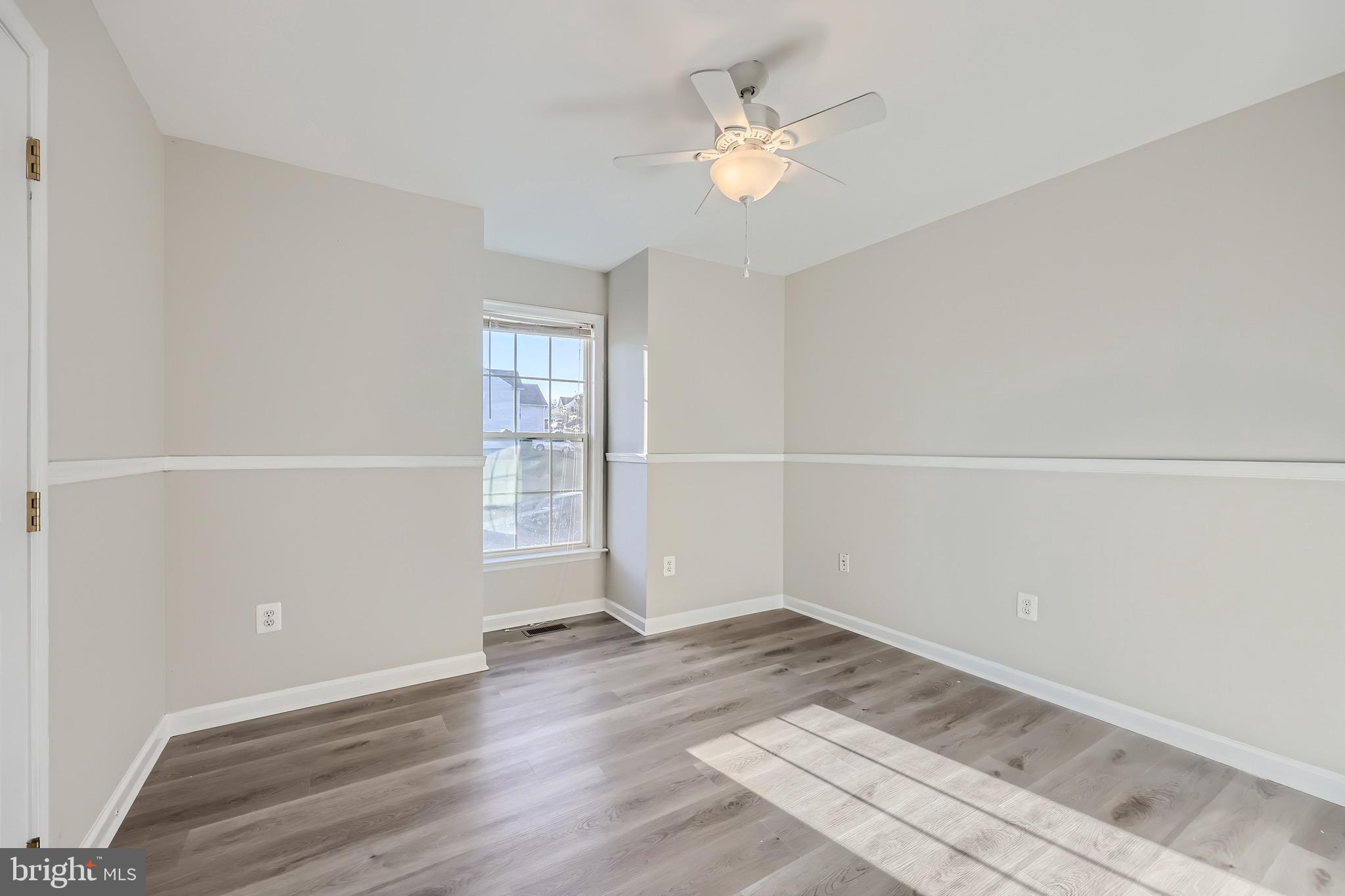 LONG BAR HARBOR - Residential Lease