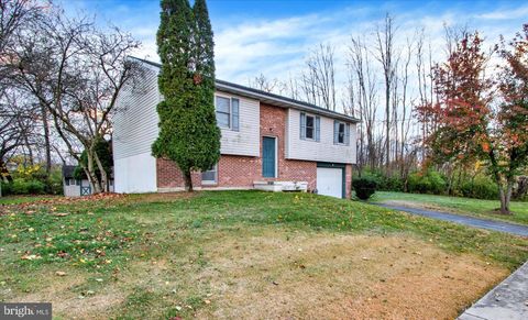 618 WILLIAM PENN BOULEVARD WOMELSDORF PA 19567