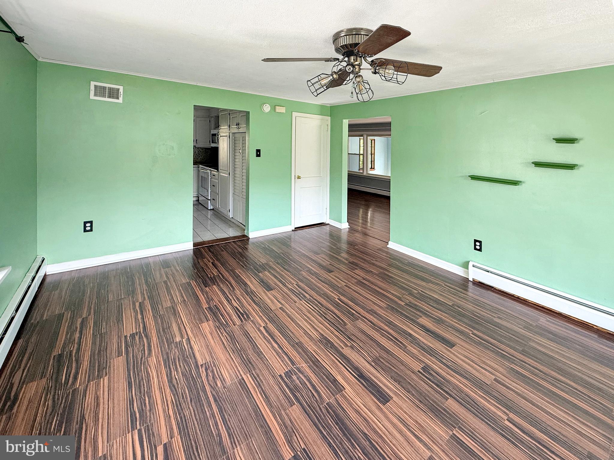 124 CREAMERY ROAD