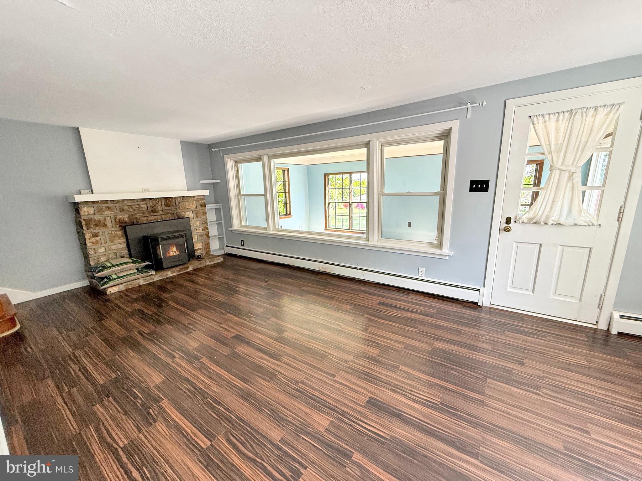 124 CREAMERY ROAD