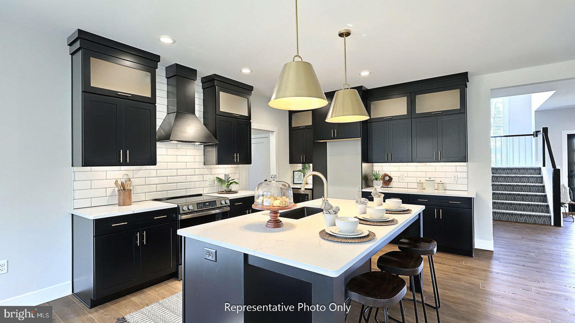 SOUTHGATE - Residential