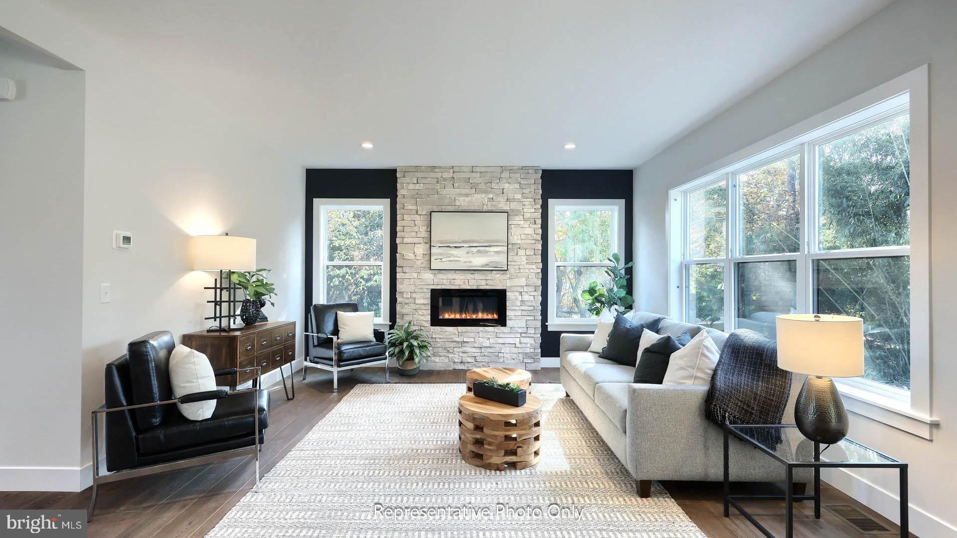 SOUTHGATE - Residential