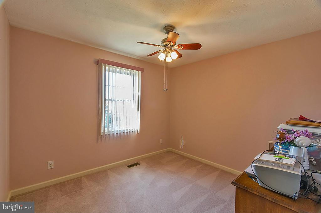 COLONIAL PARK - Residential