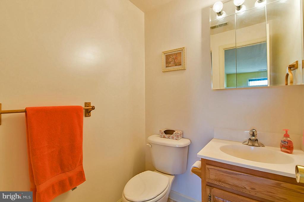 COLONIAL PARK - Residential