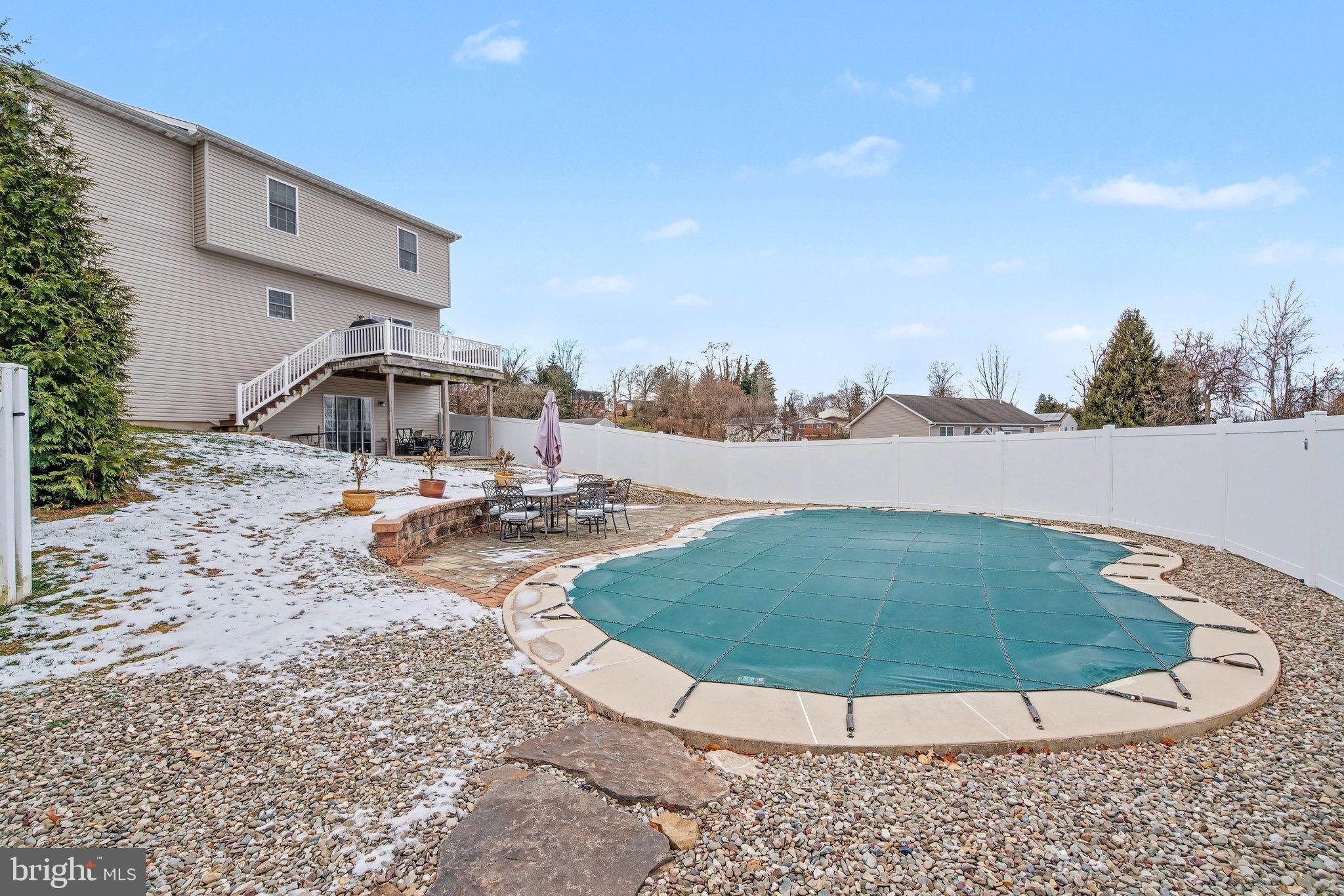 CHERRY HILL - Residential