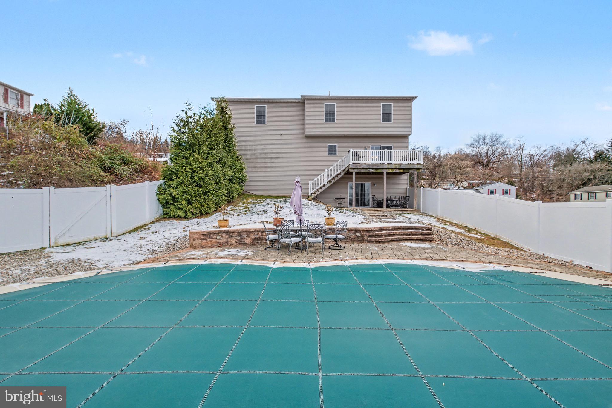 CHERRY HILL - Residential